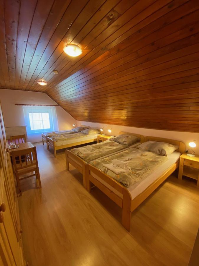 Penzion Ždiar Exteriör bild